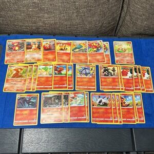 Small mixed vintage lot 2000s fire Pokemon cards TCG Lightly Played -CA